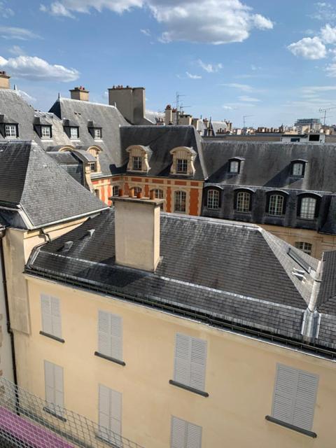 Place Des Vosges Paris