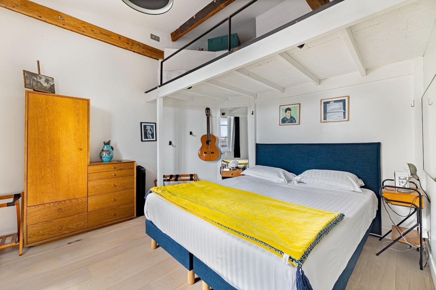 Appartement Place Des Vosges Paris
